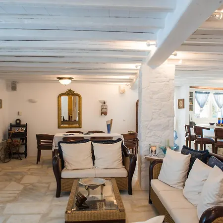 Villa Anna, By Mykonos Rocky